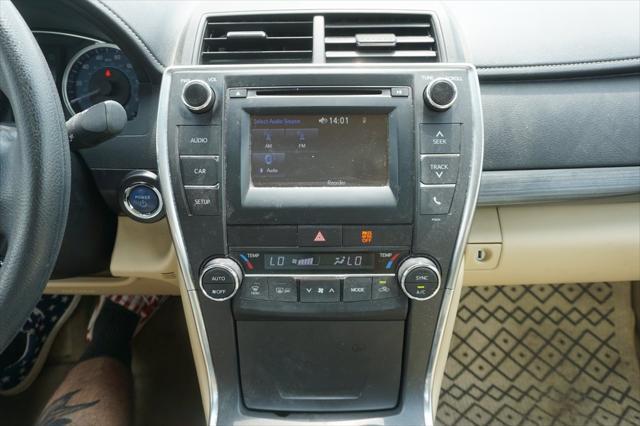 used 2016 Toyota Camry Hybrid car, priced at $15,500
