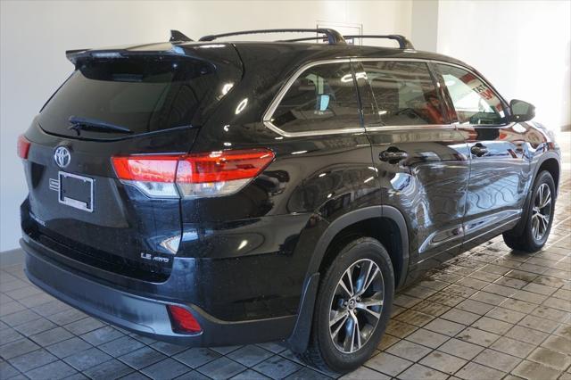 used 2018 Toyota Highlander car, priced at $24,447