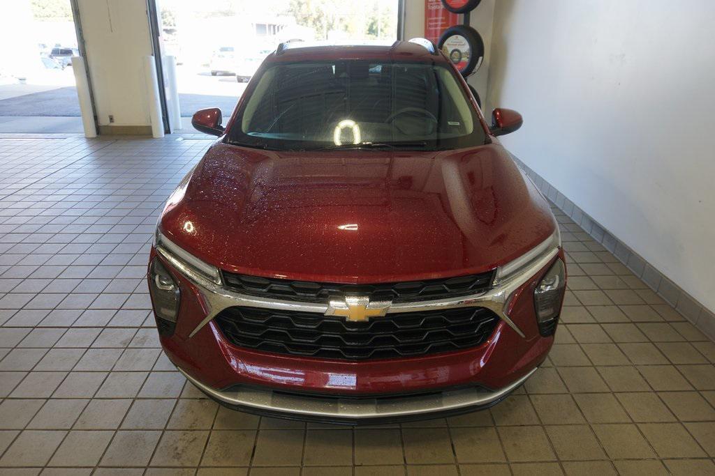 used 2024 Chevrolet Trax car, priced at $20,986