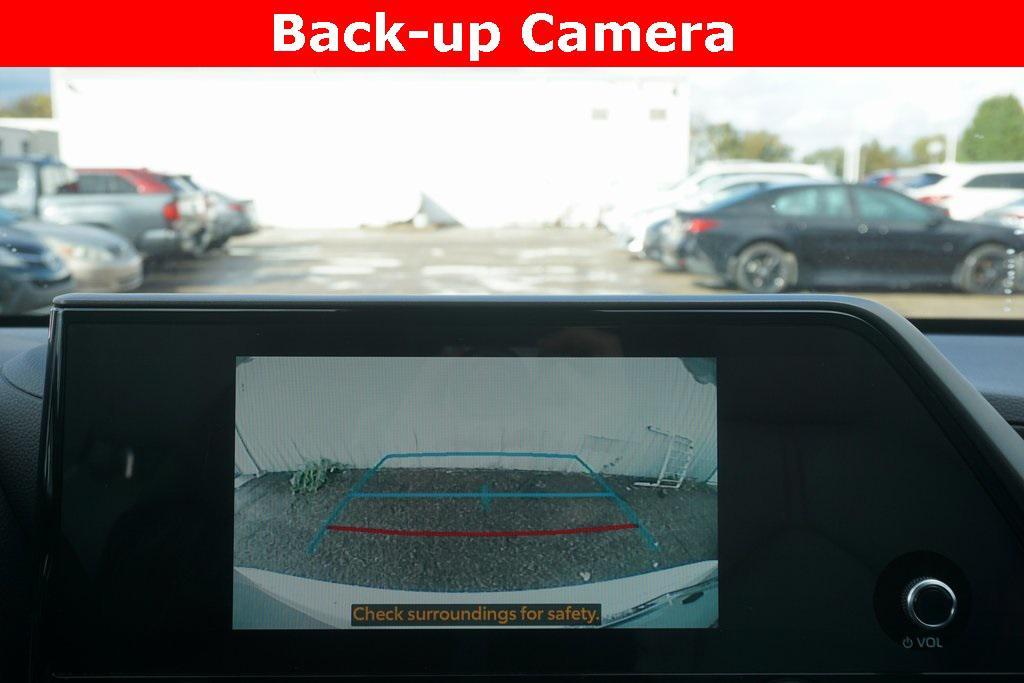 used 2023 Toyota Highlander car, priced at $38,715