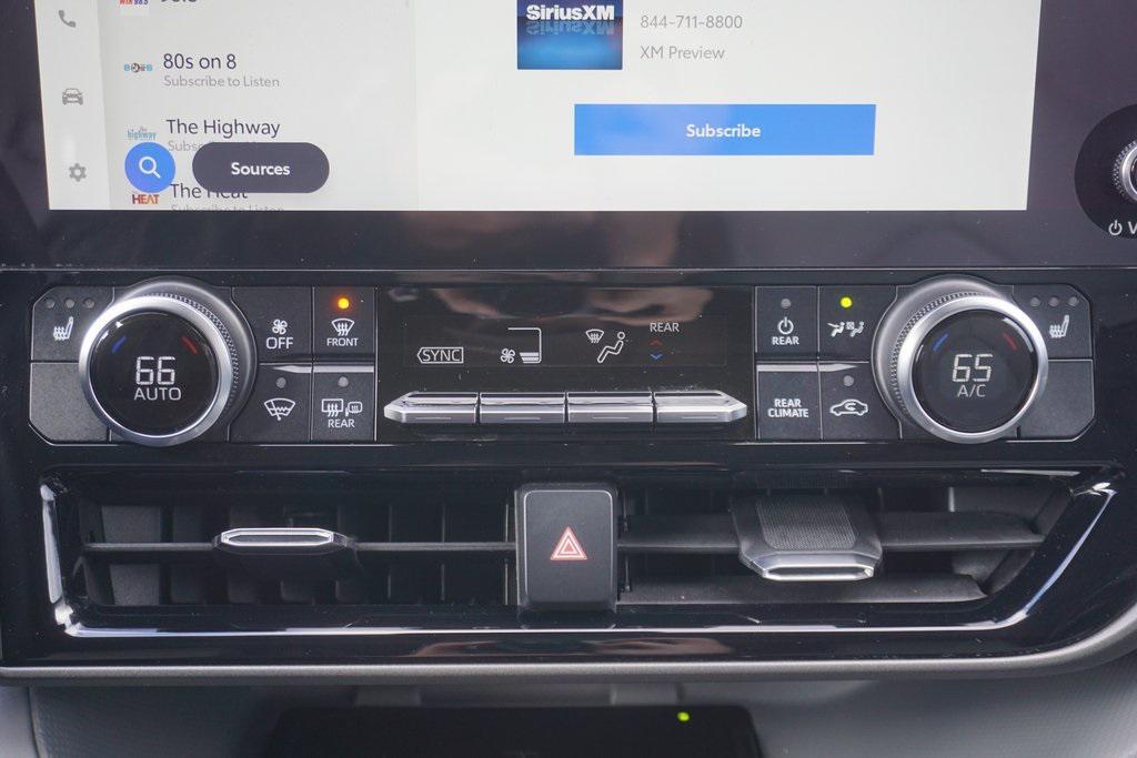 used 2023 Toyota Highlander car, priced at $38,715