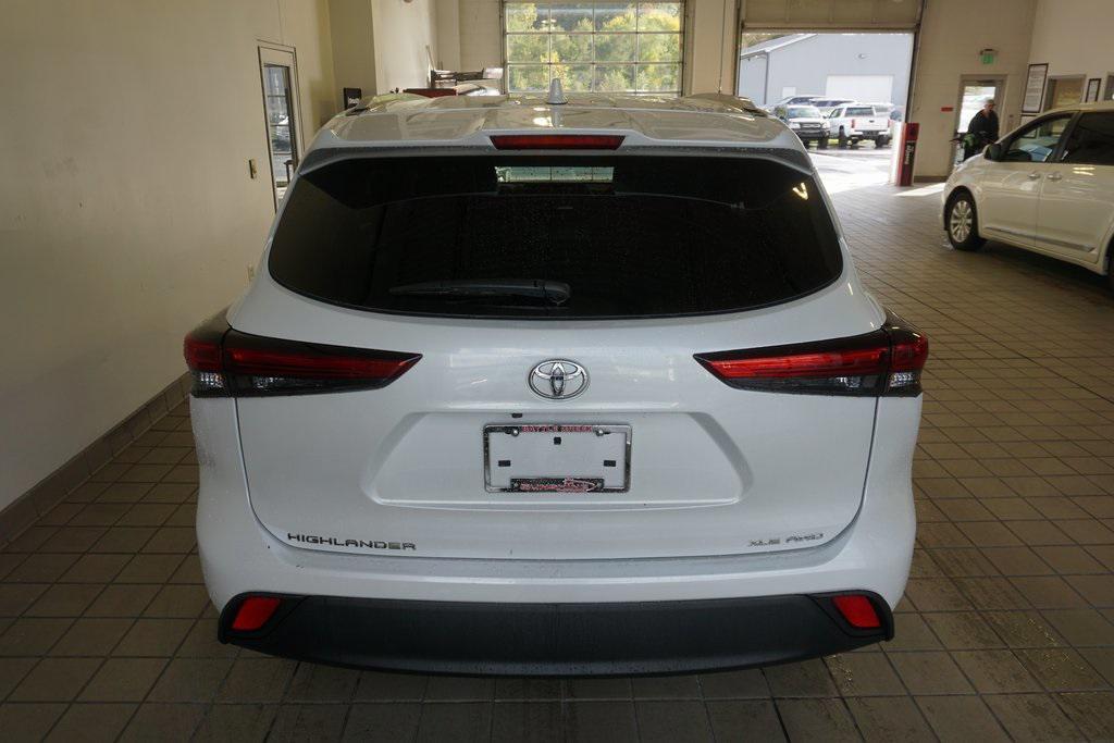 used 2023 Toyota Highlander car, priced at $38,715