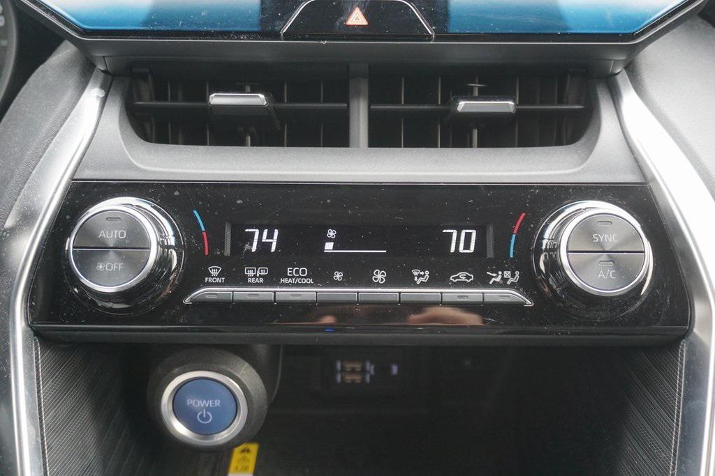 used 2022 Toyota Venza car, priced at $30,995