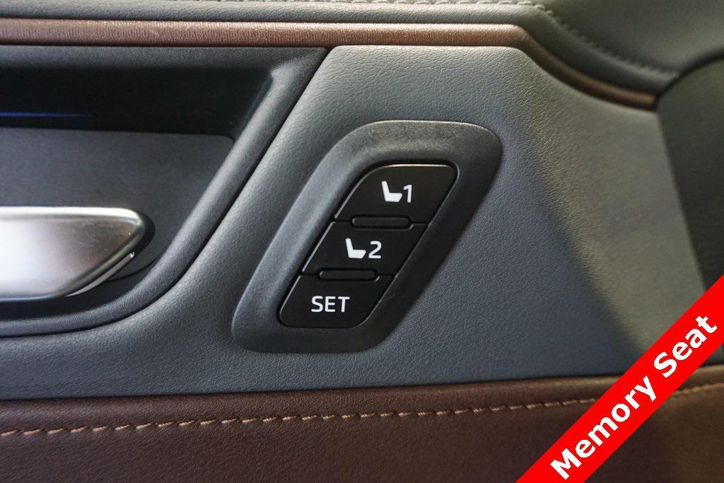 used 2022 Toyota Venza car, priced at $26,998