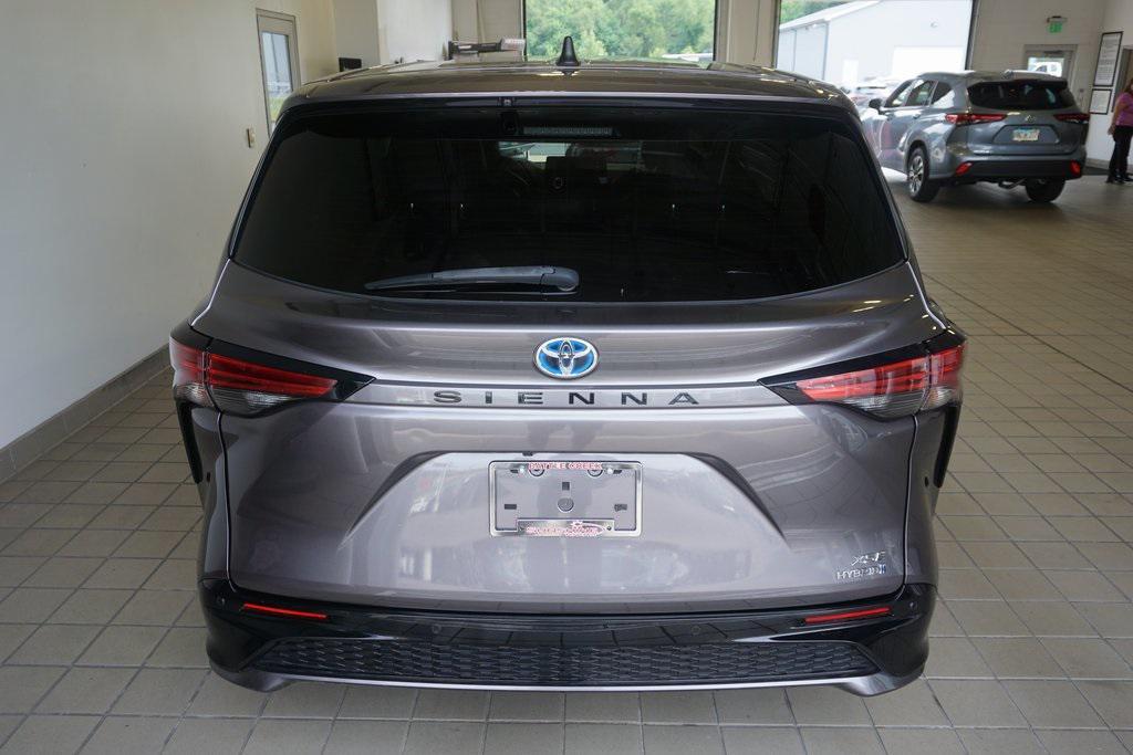 used 2021 Toyota Sienna car, priced at $38,696