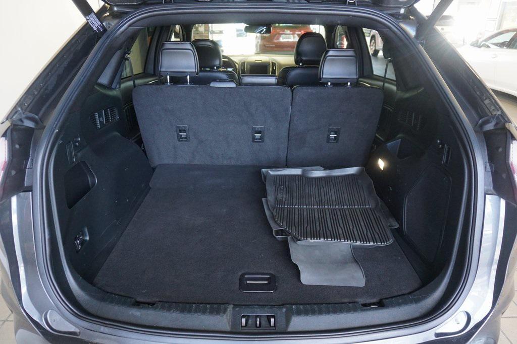 used 2019 Ford Edge car, priced at $20,933
