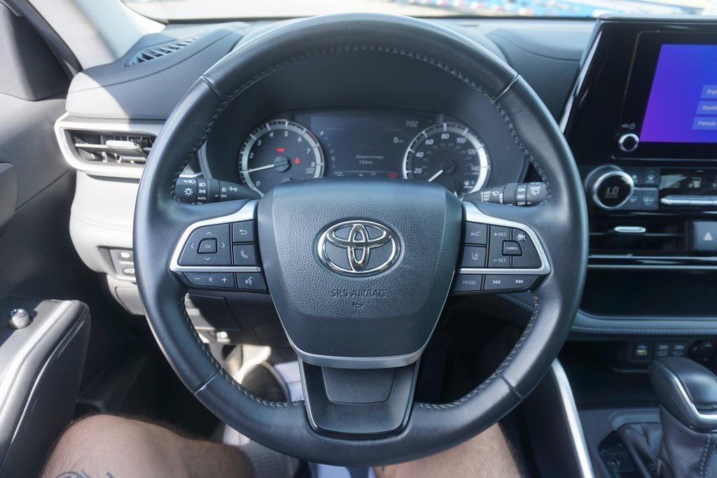 used 2024 Toyota Highlander car, priced at $38,476