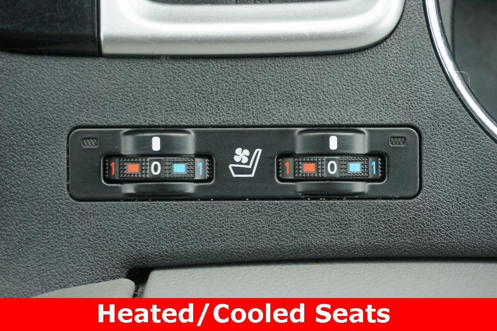 used 2019 Toyota Highlander Hybrid car, priced at $21,377