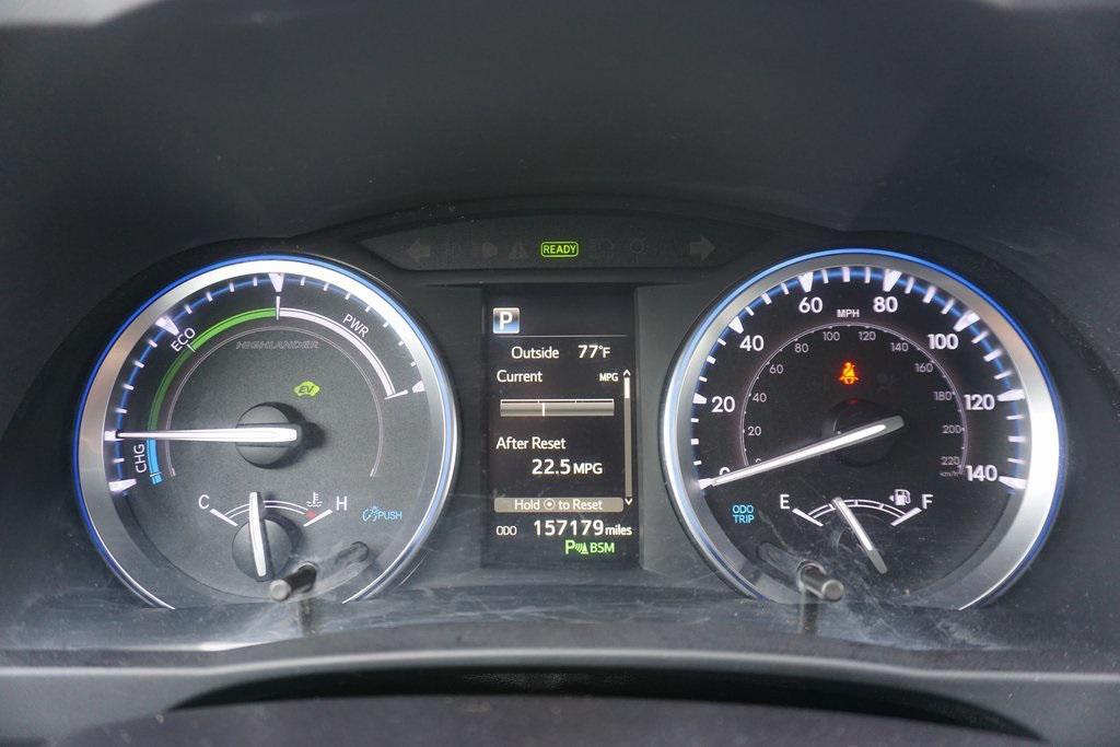 used 2019 Toyota Highlander Hybrid car, priced at $21,377