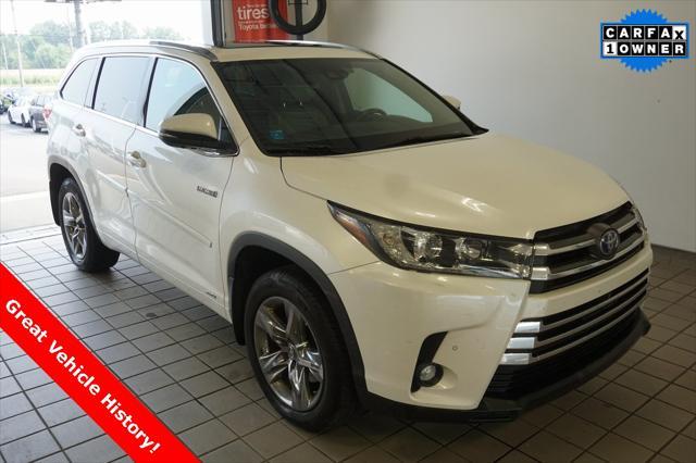 used 2019 Toyota Highlander Hybrid car, priced at $24,733