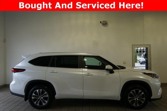 used 2023 Toyota Highlander car, priced at $40,883