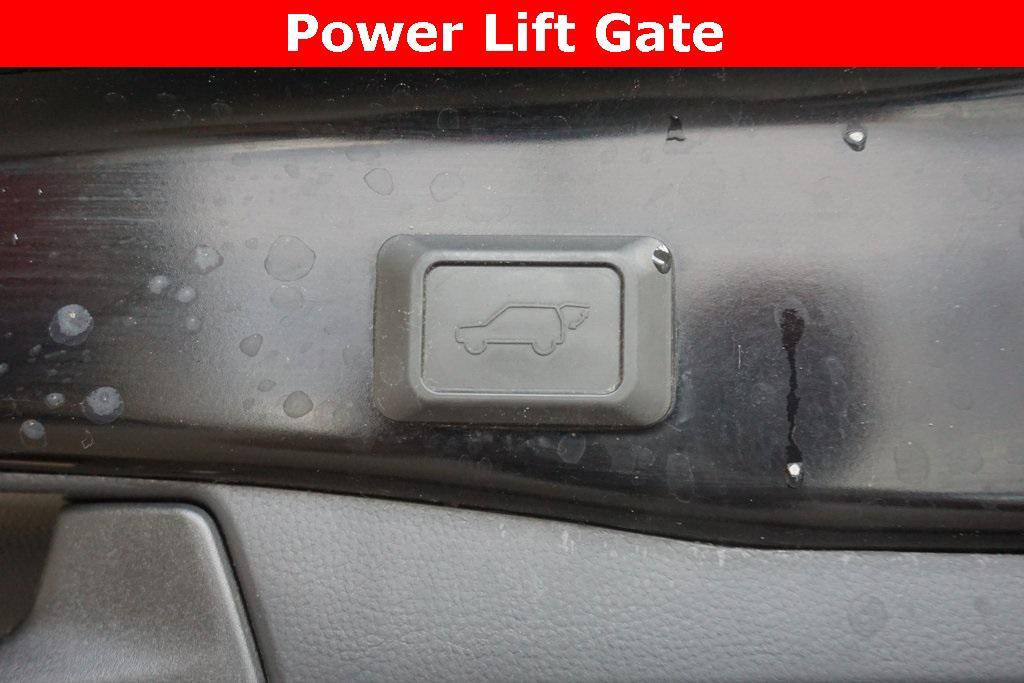 used 2022 Toyota RAV4 Hybrid car, priced at $33,201