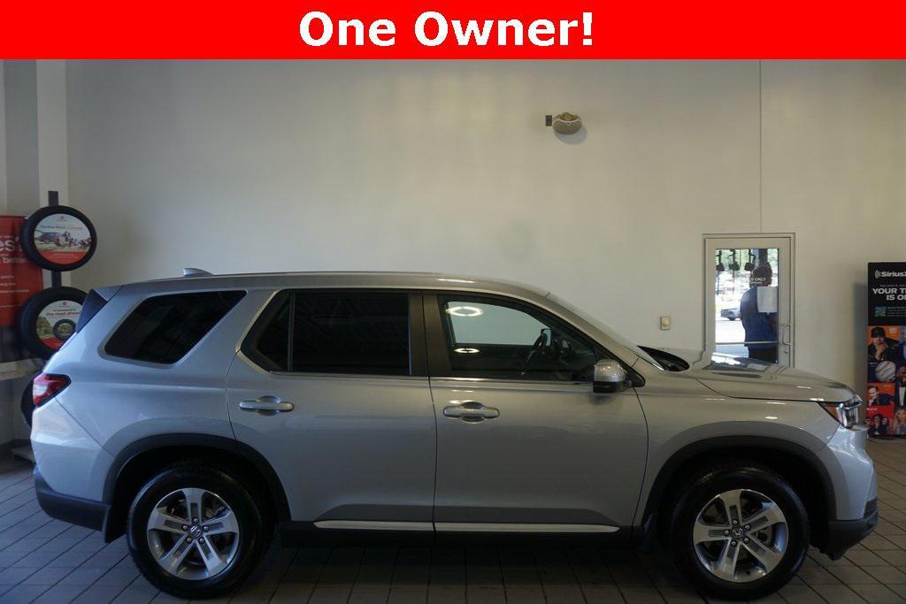 used 2025 Honda Pilot car, priced at $41,222