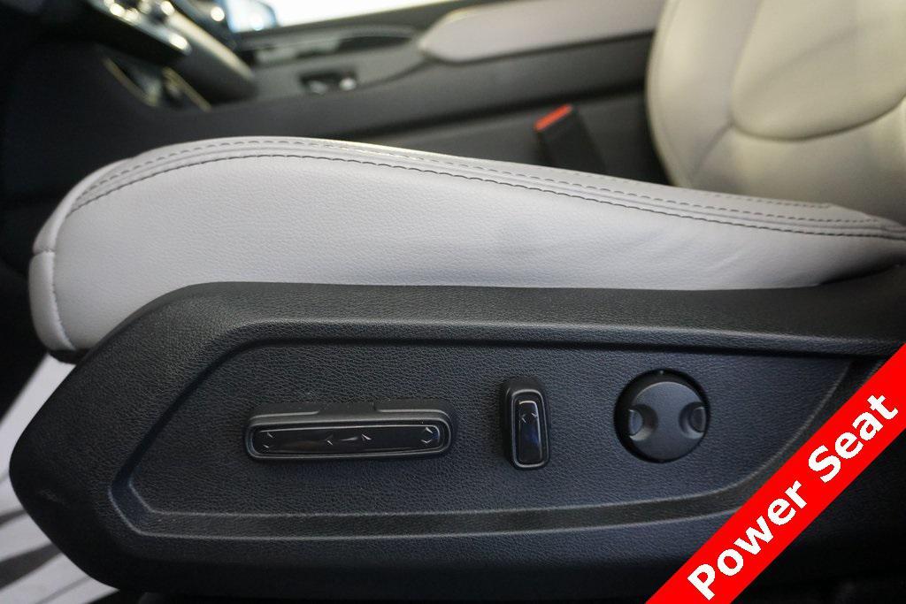 used 2025 Honda Pilot car, priced at $41,222