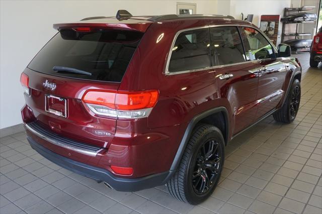 used 2017 Jeep Grand Cherokee car, priced at $17,548