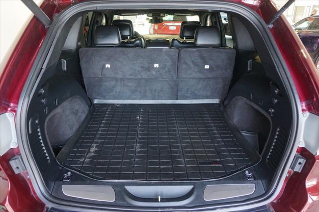 used 2017 Jeep Grand Cherokee car, priced at $17,548
