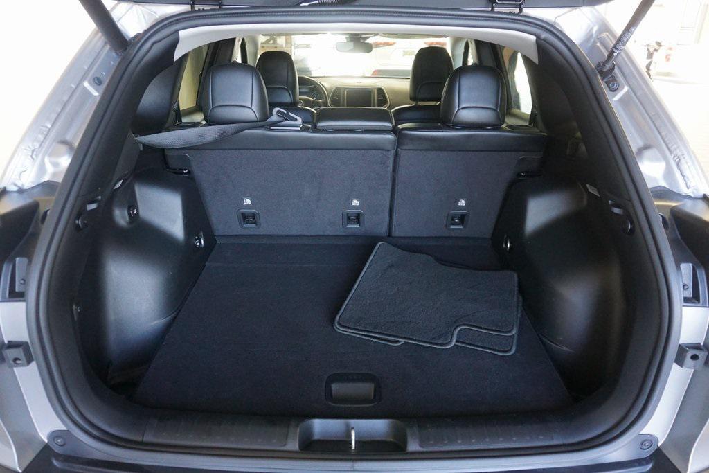 used 2021 Jeep Cherokee car, priced at $21,869