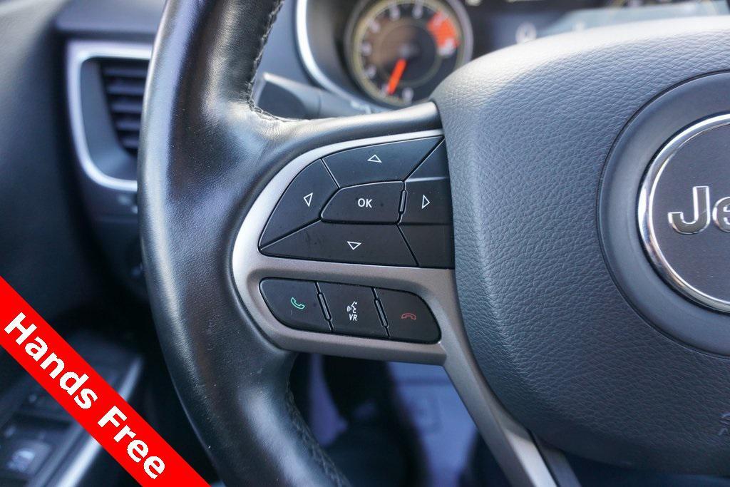 used 2021 Jeep Cherokee car, priced at $21,869