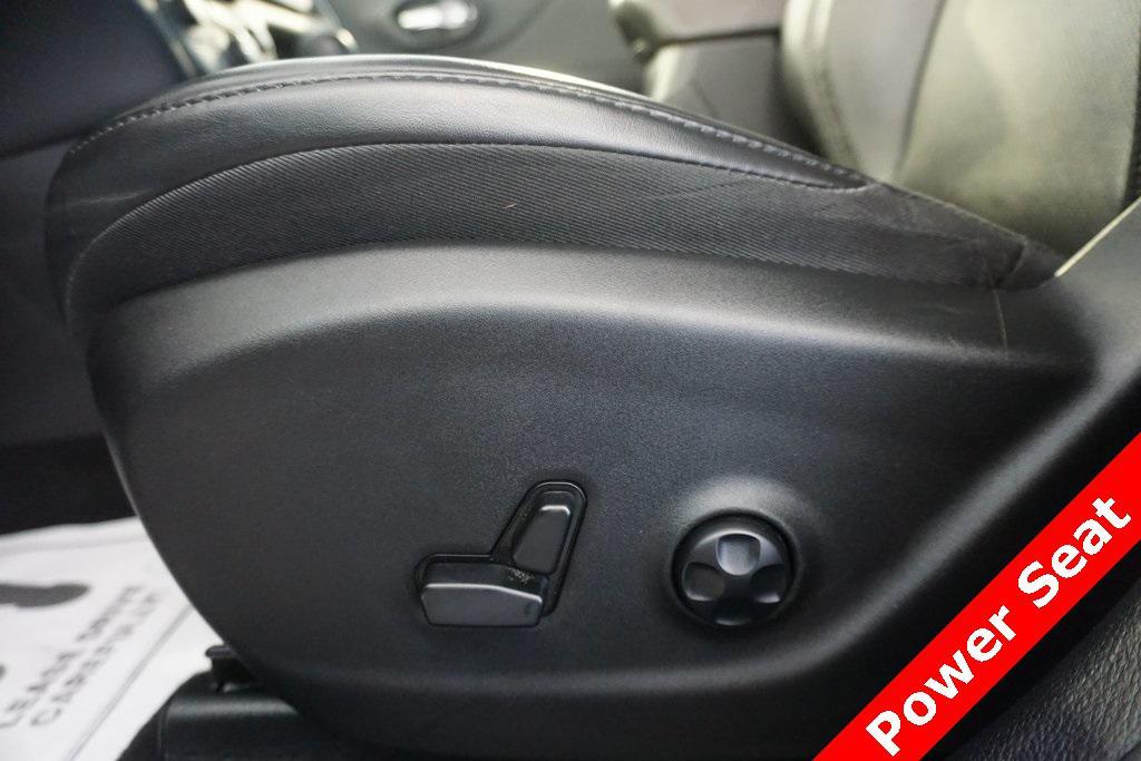 used 2021 Jeep Cherokee car, priced at $21,869