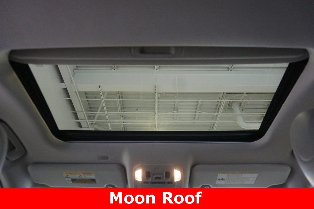 used 2021 Toyota Highlander Hybrid car, priced at $38,724