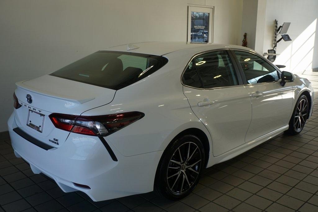 used 2021 Toyota Camry Hybrid car, priced at $26,997