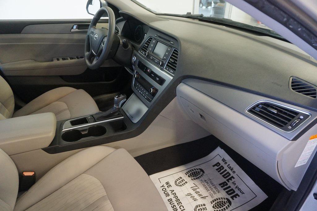 used 2016 Hyundai Sonata Hybrid car, priced at $14,691