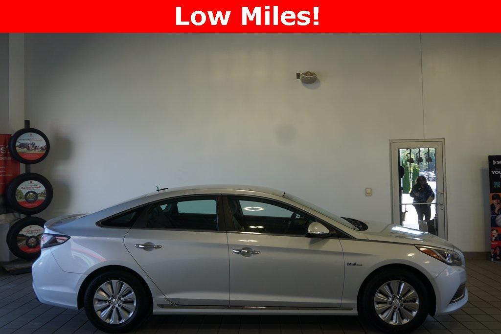 used 2016 Hyundai Sonata Hybrid car, priced at $13,946