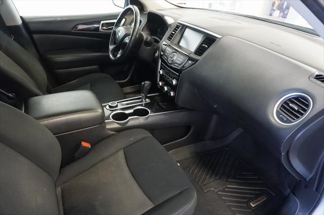 used 2019 Nissan Pathfinder car, priced at $17,317
