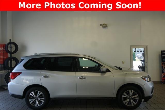 used 2019 Nissan Pathfinder car, priced at $17,317