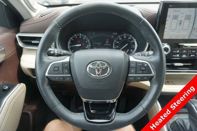 used 2021 Toyota Highlander car, priced at $38,305