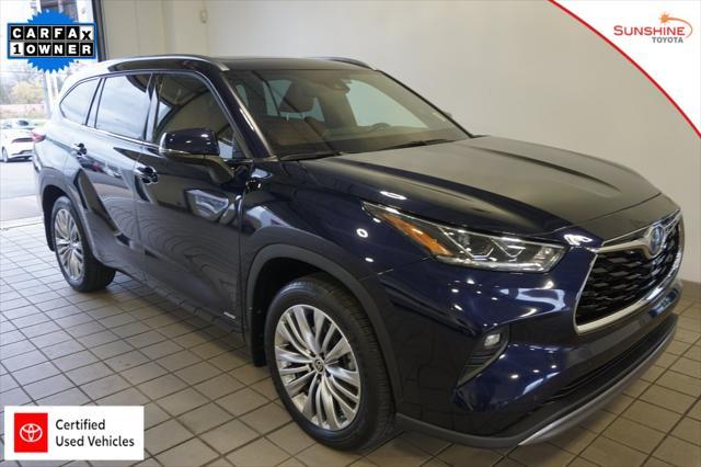 used 2022 Toyota Highlander Hybrid car, priced at $47,896