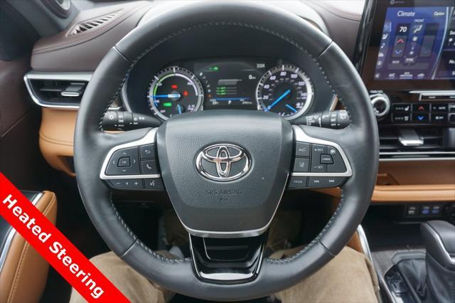 used 2022 Toyota Highlander Hybrid car, priced at $47,896