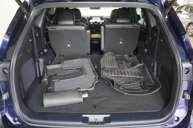used 2021 Toyota Highlander car, priced at $36,527