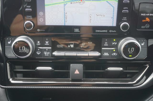 used 2021 Toyota Highlander car, priced at $36,527