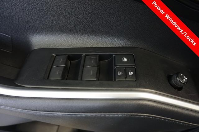 used 2021 Toyota Highlander car, priced at $36,527