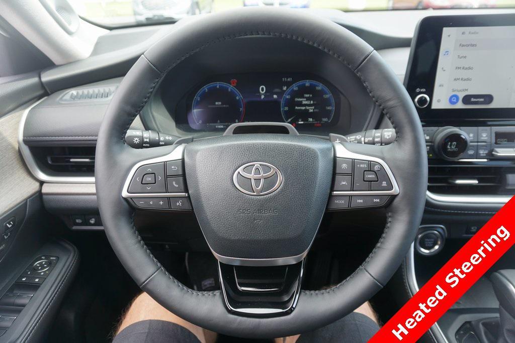 used 2025 Toyota Grand Highlander car, priced at $54,986