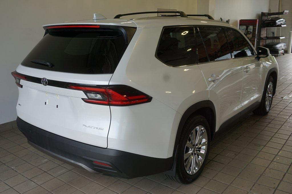 used 2025 Toyota Grand Highlander car, priced at $54,986