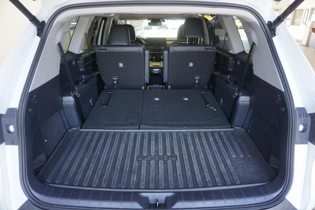 used 2025 Toyota Grand Highlander car, priced at $57,986