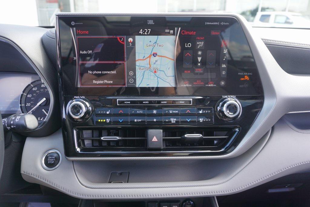 used 2021 Toyota Highlander car, priced at $35,987