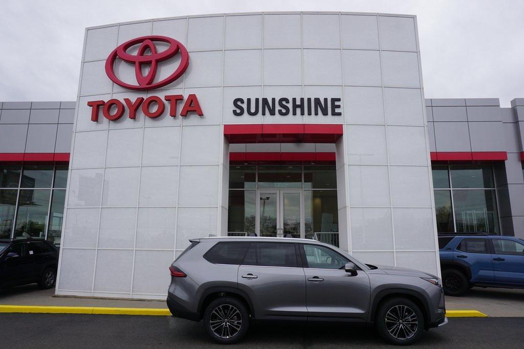 new 2026 Toyota Grand Highlander Hybrid car, priced at $63,156