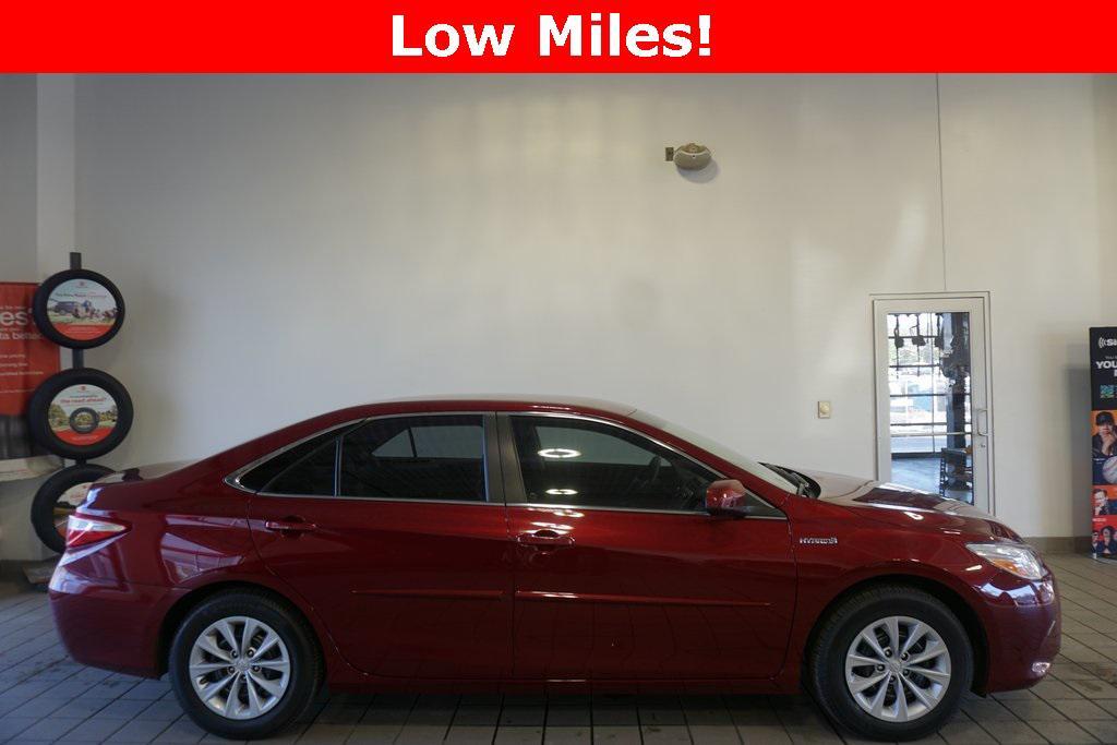 used 2015 Toyota Camry Hybrid car, priced at $19,279
