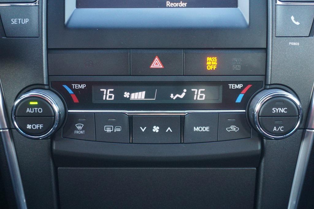 used 2015 Toyota Camry Hybrid car, priced at $19,279