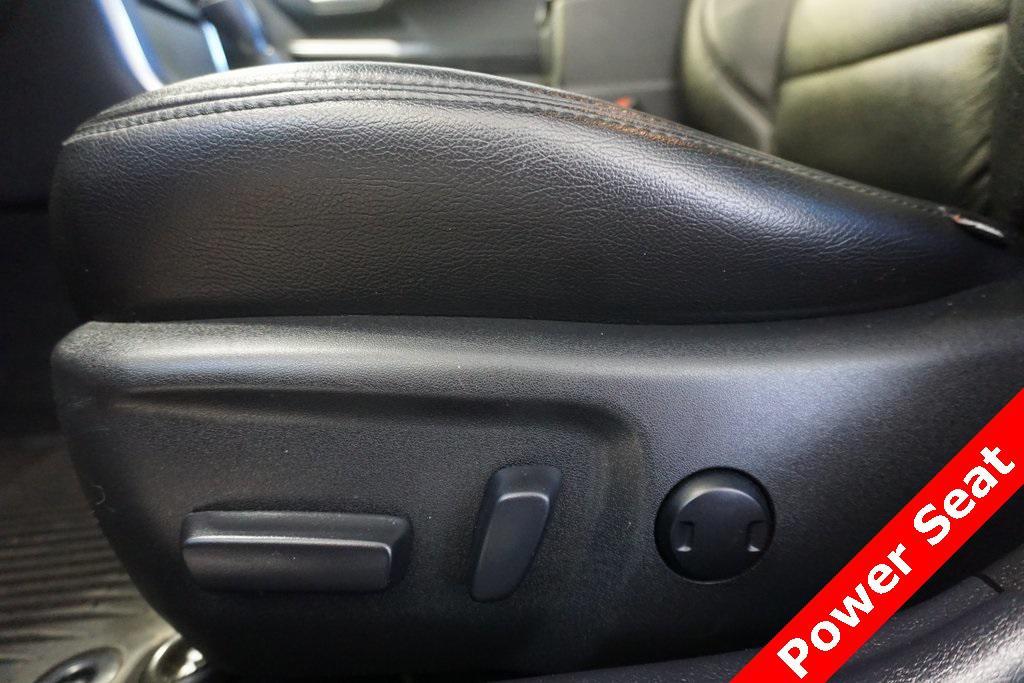 used 2015 Toyota Camry Hybrid car, priced at $19,279