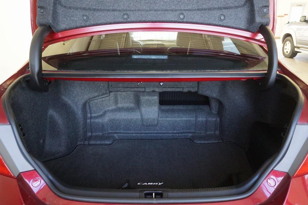 used 2015 Toyota Camry Hybrid car, priced at $19,279