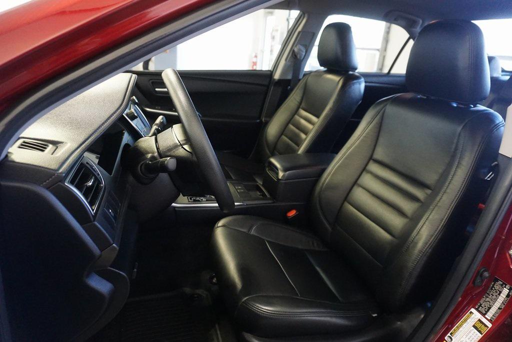 used 2015 Toyota Camry Hybrid car, priced at $19,279