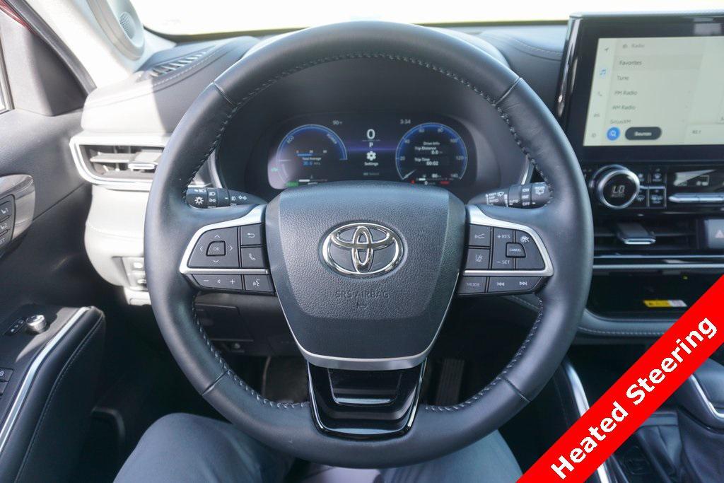 used 2023 Toyota Highlander Hybrid car, priced at $46,837