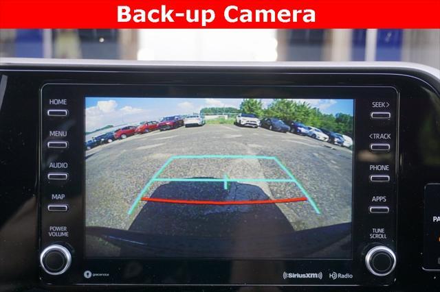 used 2022 Toyota Highlander car, priced at $31,497