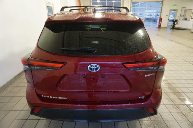 used 2020 Toyota Highlander Hybrid car, priced at $37,986