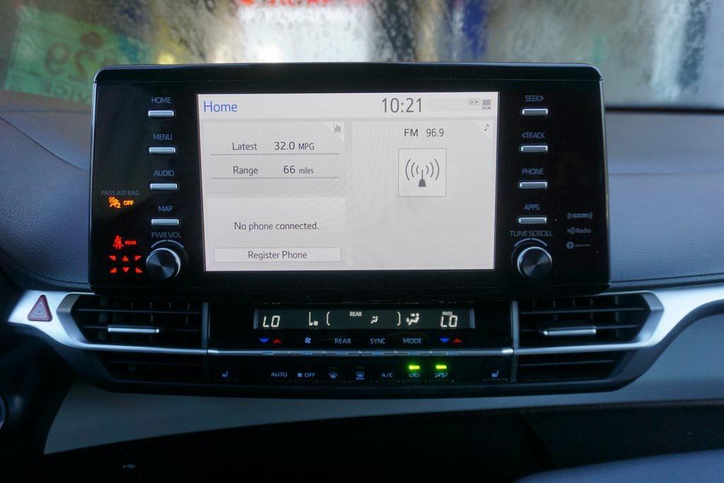 used 2024 Toyota Sienna car, priced at $43,990