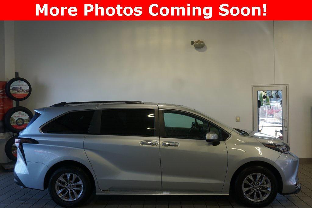 used 2024 Toyota Sienna car, priced at $43,990